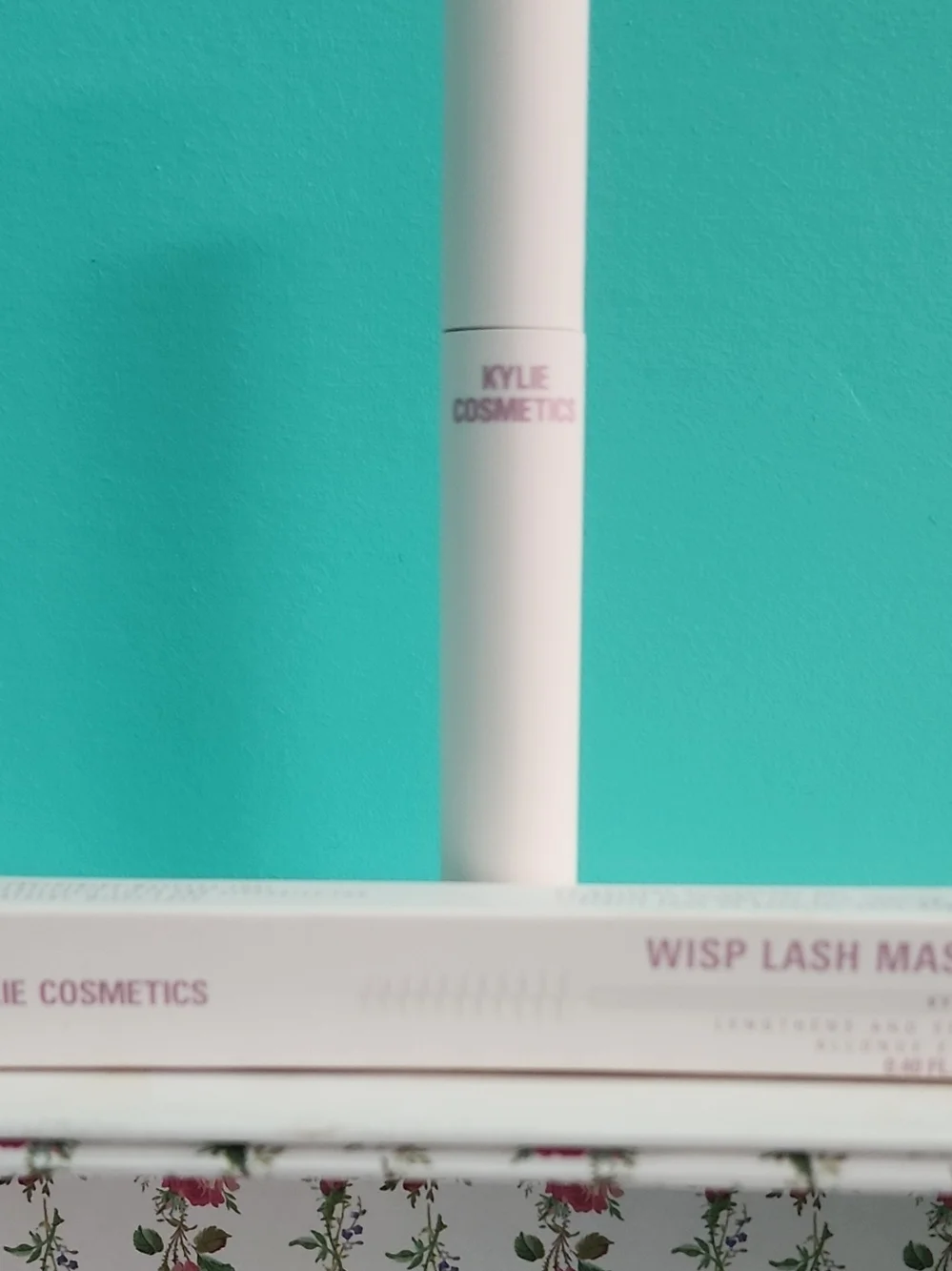 Kylie Cosmetics Wisp Lash Mascara -